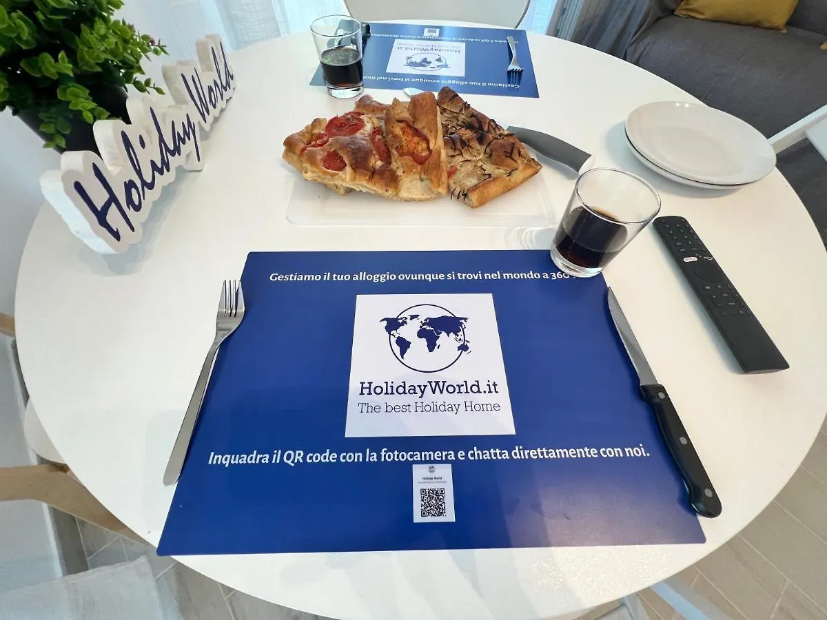 Il Nido Di Titta By Holiday World Pietra Ligure Appartamento