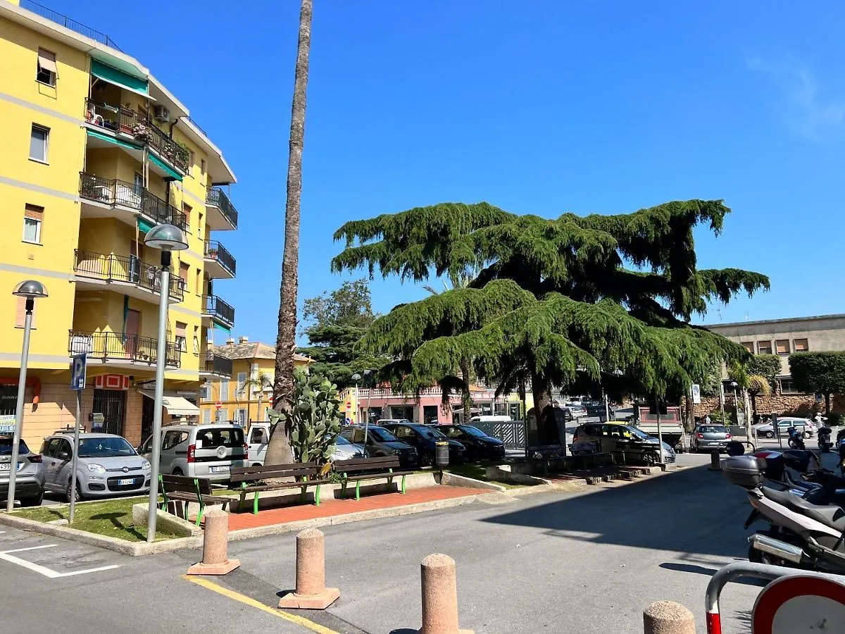 Il Nido Di Titta By Holiday World Pietra Ligure